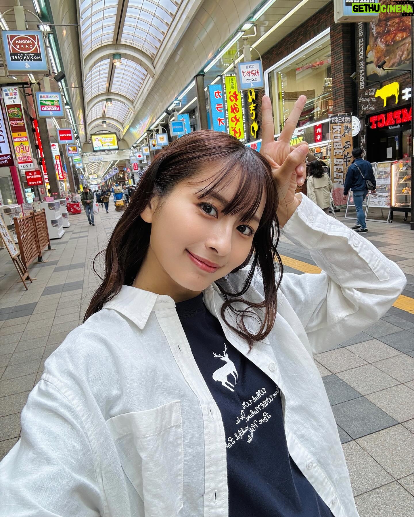 Ron Monroe Instagram - @tnocjp 狸小路店4.24日オープン おめでとうございます! 先にお邪魔しました、とても楽しかった (*≧▽≦) また今日どさんこワイドを見てくれた皆さんありがとうございます! TNOC狸小路店 1階はアパレルショップ 2階はカフェなんですよ ぜひ皆さん来てくださいね 🗺️TNOC hokkaido 4月24日(水)10時〜 札幌市大通エリア 狸小路4丁目 #tnoc