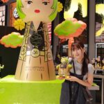 Ron Monroe Instagram - "shu uemura × HIROANDO" シュシュtigerかわいい🐯 @shuuemura 写真のメイクも今回の新作を使っています 夏にぴったりでしょ！ 先行発売4月24日（水）、5月8日（水）から全国で発売されます #pr #シュウウエムラ #シュウウエムラxヒロアンドウ #shuuemuramakeup
