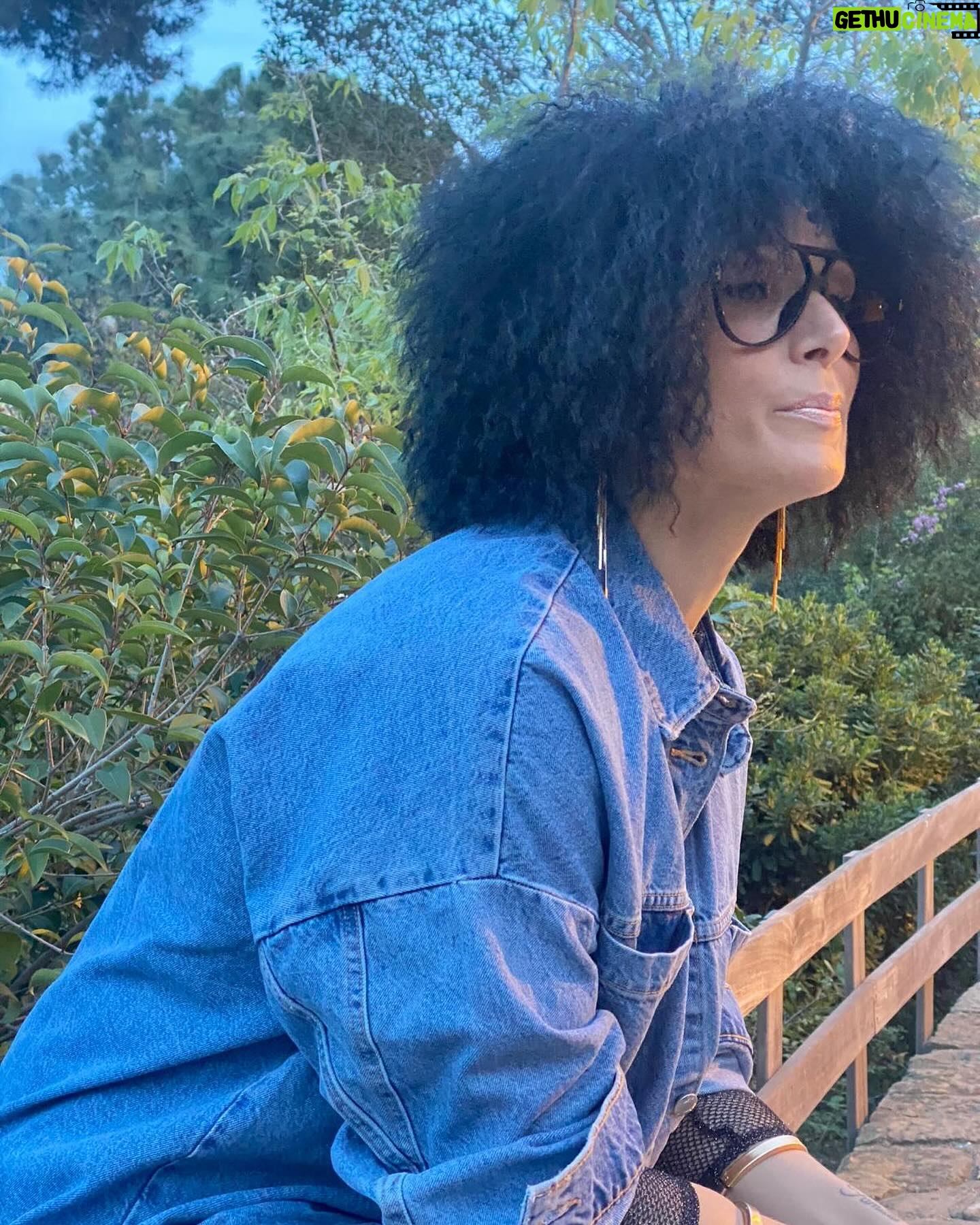 Rosa López Instagram - Qué rápido se pasa el finde cuándo estás feliz!🖤🖤