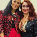 Rosa López Instagram - Rosa estuvo en Cántame compartiendo su música y experiencias con nosotrxs. Tuve el placer de ver como en todo momento ha estado atenta a cada uno de los participantes respondiendo a todas sus preguntas e inquietudes. Una de las cosas que destacaría de ella es su empatía, cercanía y calidez al tratar con cada uno de nosotrxs. Ha demostrado en cada momento sus valores como persona y artista. Sin duda es una mujer que inspira a través de su propio ejemplo ♥️ . . @cantameconcurso @epicformaciones @solyamilvocalcoach @rosalopezoficial