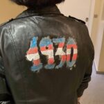 Rosa López Instagram - Cazadora tuuuneada a lo 1930🏳️‍⚧️ 😎😎
