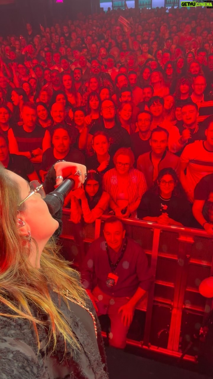 Rosa Linn - 33.4K Likes - LONDON🤍