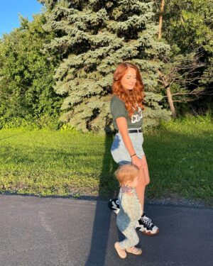 Rosalie Vaillancourt Instagram - Aller clubber au parc