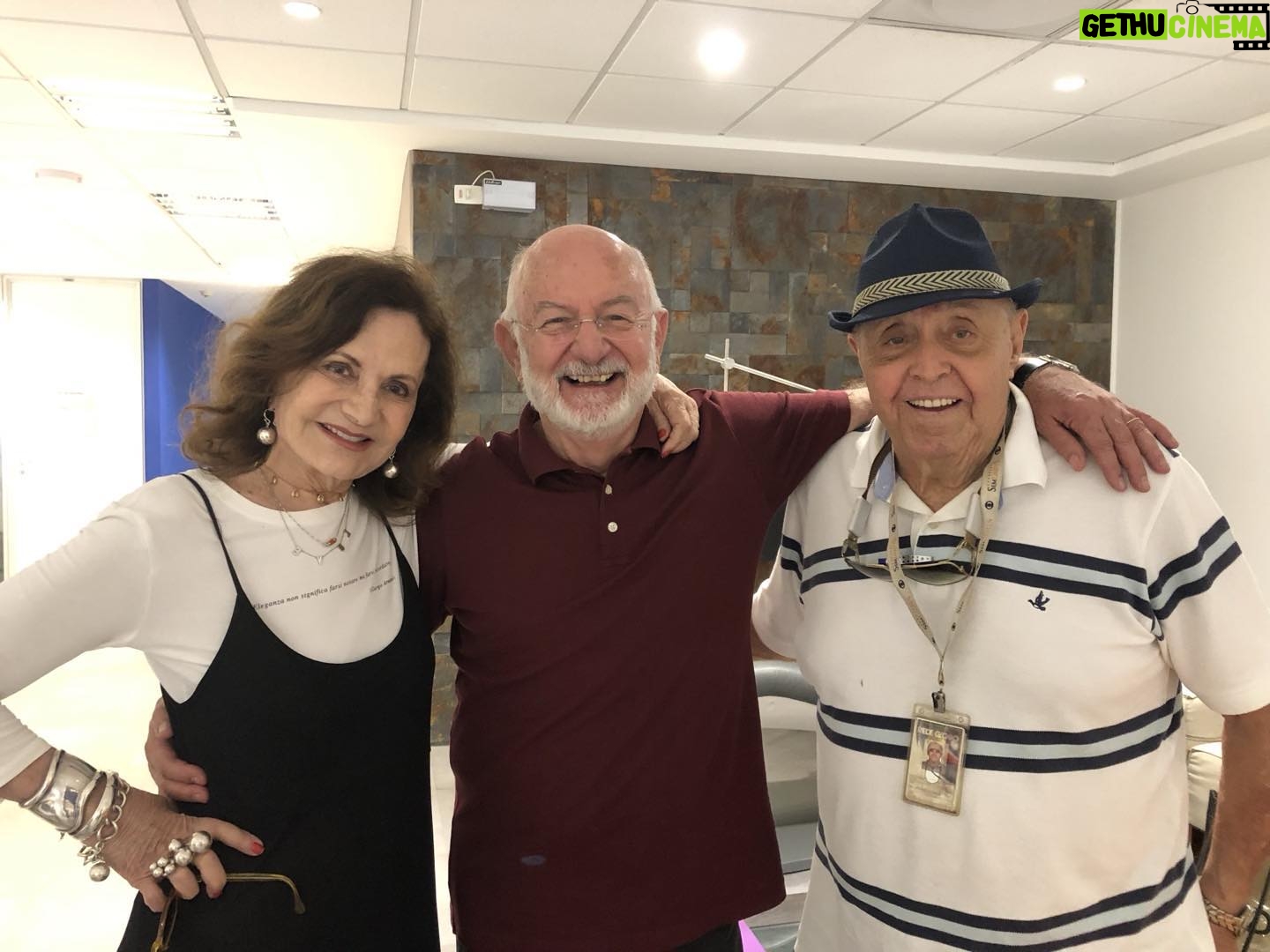 Rosamaria Murtinho Instagram - TBT Com nosso querido amigo o autor Silvio de Abreu