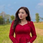 Rosangpuii Ralte Instagram - Top: @abbacy_official Puan: @zamzo_handloom Sur nasa emaii ni Kạn ti sa angg🤣 #zamzo #mizo #sundaytop #puan