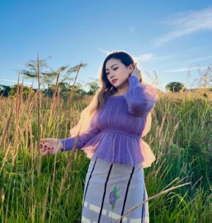 Rosangpuii Ralte Instagram - Top : @abbacy_official 💜
Christmas a kawr thar mawi tak duh tan booking a la tih chur2 theih e,Abbacy fashion designing studio ..
➡️lunglei chanmari children park opposite

#sunsetlovers #sundaytop #blessed #love