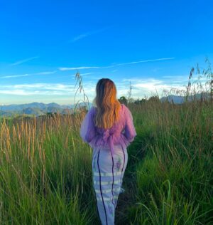 Rosangpuii Ralte Instagram - Top : @abbacy_official 💜
Christmas a kawr thar mawi tak duh tan booking a la tih chur2 theih e,Abbacy fashion designing studio ..
➡️lunglei chanmari children park opposite

#sunsetlovers #sundaytop #blessed #love
