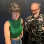 Rosanne Mulholland Instagram – Ano que vem faço minha estreia na Radio Filmes do Impossível. Primeiramente, como roteirista da história PENUMBRA, protagonizada por @julianadidone . Em seguida, como atriz, na história ALARME, de @jose_eduardo_belmonte , que é também diretor e criador desse projeto, além de meu amigo e diretor preferido. Quem ainda nâo conhece, são pequenos filmes sonoros para a imaginação. Já tem episódios de duas histórias disponíveis no Spotfi e no Deezer – @filmesdoimpossivel ✨️