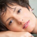 Rosanne Mulholland Instagram – Rosanne Mulholland é a nova agenciada do #castingtrevo

Rosanne iniciou sua carreira no ano de 2001 com o curta-metragem “Dez Dias Felizes”, de José Eduardo Belmonte. 

Desde de então Rosanne atuou em diversos papéis de destaque na televisão e no cinema. Por “Falsa Loura” recebeu diversos prêmios na categoria de “melhor atriz”. Na TV vale destacar sua participação em “Malhação – toda forma de amar”, na Rede Globo e Carrossel, no SBT. 

Quer conhecer um pouco mais sobre a carreira da atriz? Acesse o site da Trevo, on-link está na Bio.

Fotos: Virna Santolia