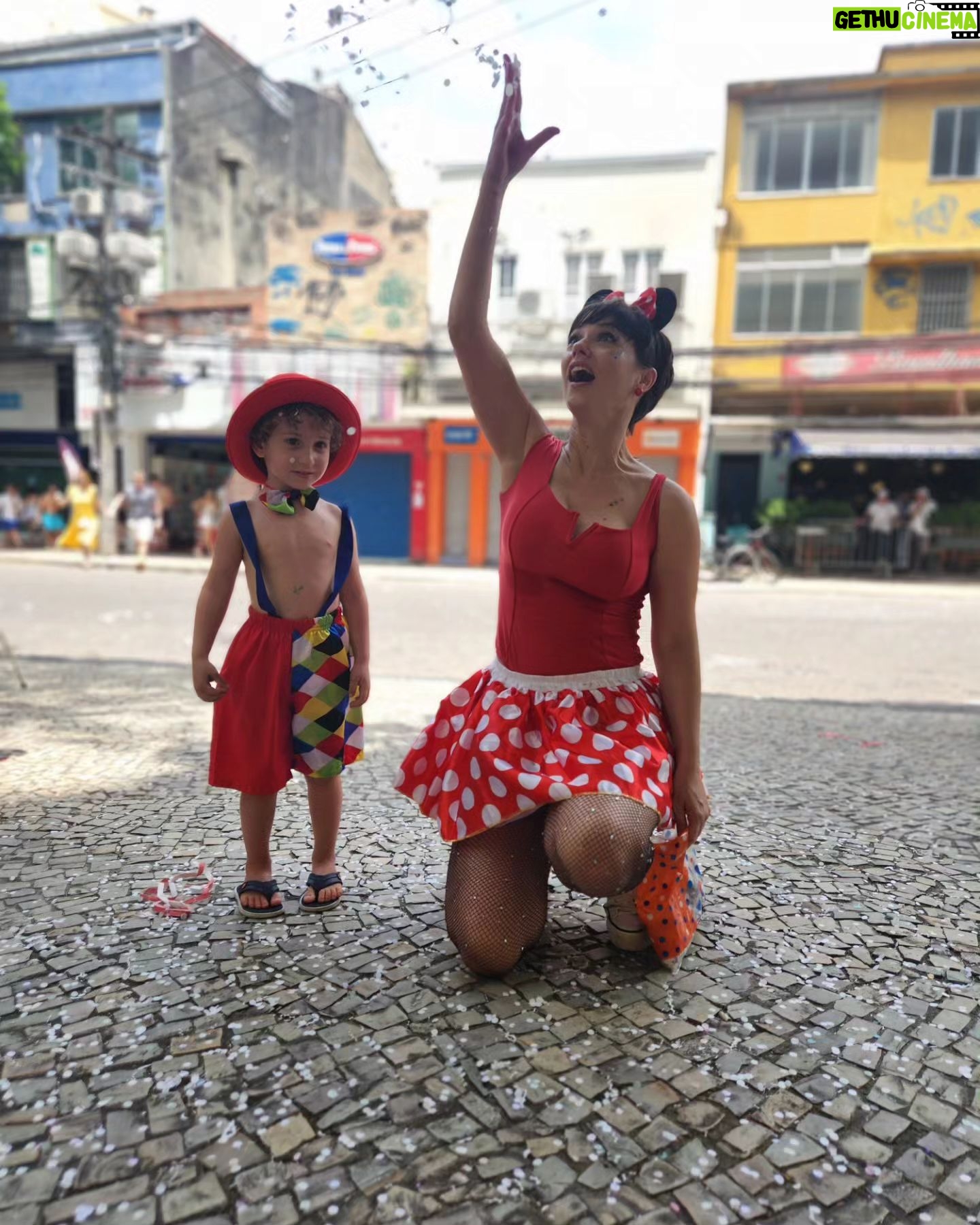 Rosanne Mulholland Instagram - Um #tbt do Carnaval que não postei. Bom pra matar saudade 💛