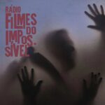 Rosanne Mulholland Instagram - Já estão disponíveis dois episódios de "Penumbra", história escrita por mim pra Radio Filmes do Impossível. Um pequeno filme sonoro feito para a imaginação. Tenho o privilégio por ter meu trabalho dirigido por @jose_eduardo_belmonte , contando ainda com @julianadidone , @marciovito e @otaviomuller_ em participação mais que especial. Estou muito honrada e, sim, me achando! 😜 Link para o Podcast na bio. Vai lá! Essa foto que amo é de @virnasantolia , com minha equipe amada: beleza da @makegonzovivi , look de @garandrastyle e joias de @marciaelpern Vou citar aqui também @ezequielblanc , que corta meus cabelos de forma que conseguimos resultados diversos em fotos que amo. #PraTodosVerem possui texto alternativo