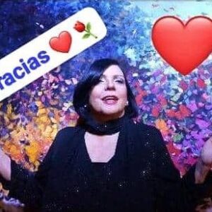 Rosario Prieto Instagram - AGRADECIMIENTO

En nombre de nuestra madre ROSARIO PRIETO, queremos agradecer las infinitas muestras de cariño, preocupación y afecto , no solo de sus extraordinarios y solidarios compañeros y amigos actores, sino de ese maravilloso , afectuoso y entrañable publico que la quiere, como lo demostraron con innumerables mensajes de solidaridad, oraciones y aporte económico. Queremos informarles que hemos recibido la grata noticia de una persona, que no quiere ser nombrada, que generosamente se ha ofrecido a apoyar lo relativo a las cirugias de los ojos, asi como el pre y post. operatorio.
La solidaridad espiritual y afectiva que nuestra Madre ha recibido en estos dias la ha llenado de una energia maravillosa y agradece profundamente, desde su corazón , por contar con cada uno de Ustedes . Le damos gracias infinitas a Dios por  el amor incondicional de tantas personas generosas para con nuestra Madre.  Maria Eugenia y Carolina