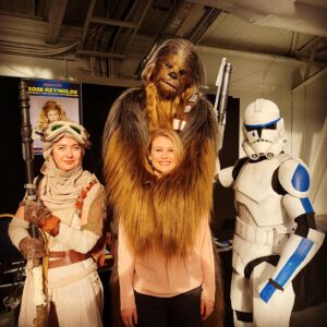 Rose Reynolds Instagram - All wrapped up! @officialshowmasters so much fun at #lfcc2021