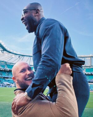 Rose Ayling-Ellis Instagram - Huge thanks to @ugomonye and @twickenhamstadium for arranging a fantastic day at twickenham for England v Japan  with my brother. 🏉🏟