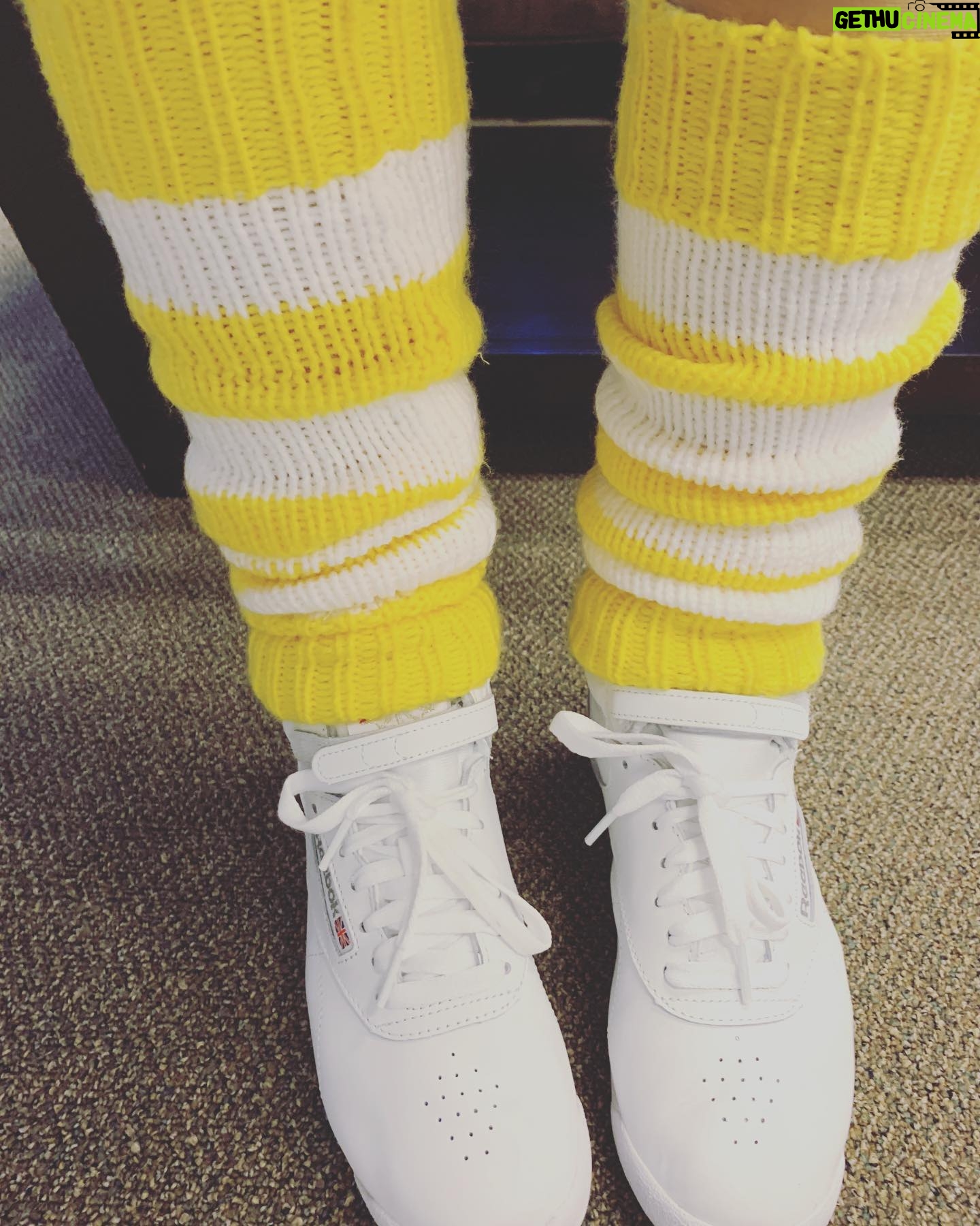 Rose Byrne - 20.9K Likes - S💛E💙A🧡S💜O💗N 💚T🤎W❤️O