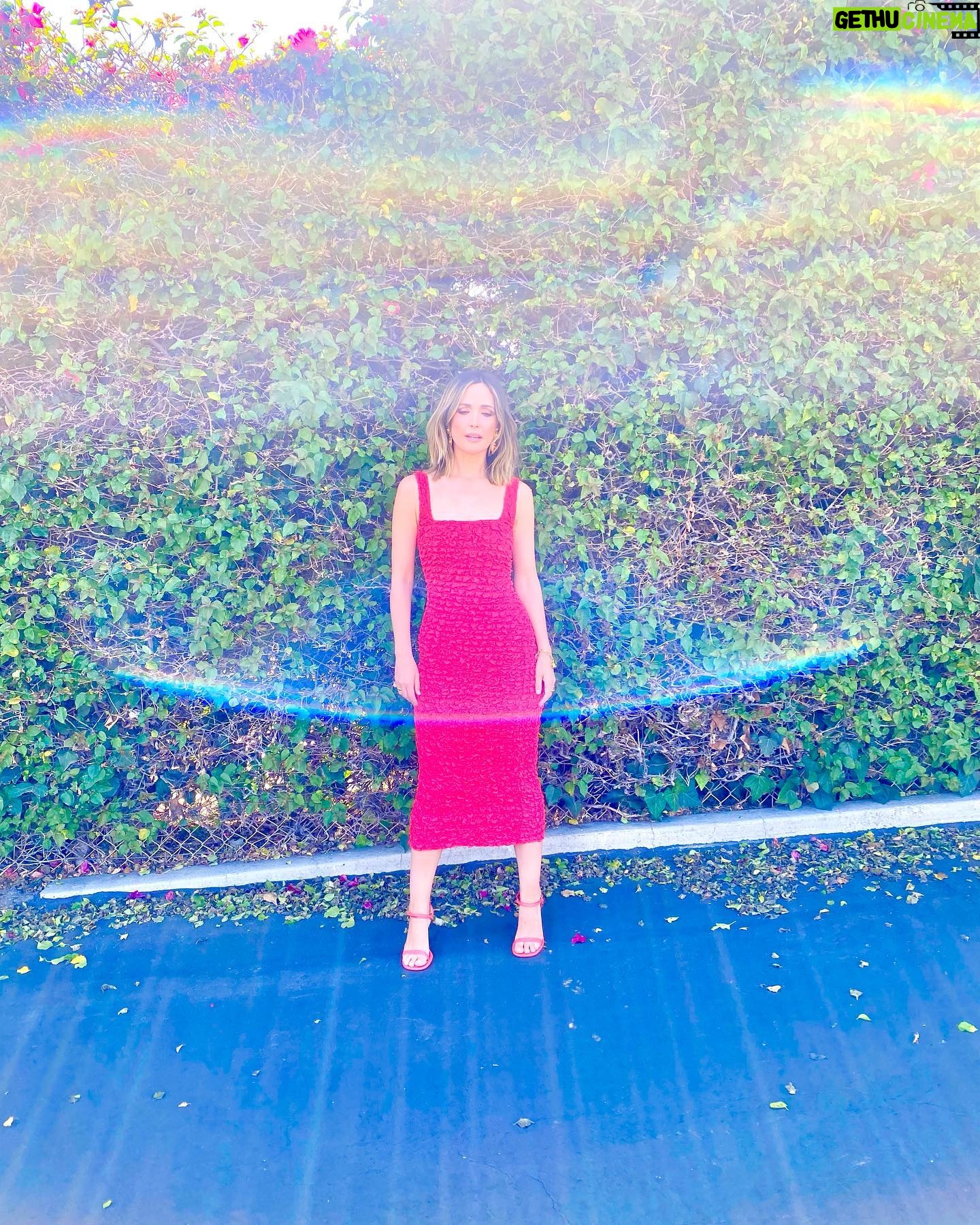 Rose Byrne - 16.1K Likes - ❤️