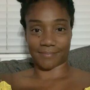 Rose Byrne Instagram - My Friend @tiffanyhaddish has been tirelessly using her voice for the greater good. I am asking that we please listen to Tiffany and help get justice for #breonnataylor #sayhername  Repost from @tiffanyhaddish

How are you showing up for #BreonnaTaylor?? It’s been 100 DAYS and still no justice! 
TODAY in solidarity with the @untilfreedom rally for Breonna Taylor in Kentucky we 
DEMAND that @DanieljayCameron charge and arrest Jonathan Mattingly, Brett 
Hankison, Myles Cosgrove and Joshua Jaynes.
We also demand that state representatives Joni Jenkins and senator Morgan McGarvey 
present a statewide ban on No-Knock Warrants.
Share this!! Make and post your own videos and email these people relentlessly. 
Sending love and gratitude for everyone who refuses to be