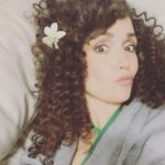 Rose Byrne Instagram – 🌼what’s🌼 up 🌼EP 7?! 🌼
@appletv 
@annieweisman 
@roryscovel