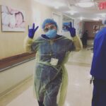 Rose Byrne Instagram – thinking of my friend Helen O’Keeffe today who is a nurse in the labor and delivery ward at Mount Sinai Hospital in New York City. Helen assisted delivering my two children. She and her incredible colleagues put their lives at risk every day delivering babies to mothers that are now showing to be positive for Covid-19. Helen is also a childbirth educator with a fantastic organization Fledgling Families that helps families prepare for their newborns which is now operating remotely. She and her team are on the front line dealing with some of the most vulnerable – pregnant women and newborns. with these new restrictions in place with visitations their roles are even more crucial as they are the family and the friends. My hats is off and my applause is loud for these incredible workers and all the workers still showing up and keeping everyone safe in this unprecedented time 🙌🏼 thank you 🙏🏼 @mountsinainyc 
@hokeef1999 
FledglingFamilies.com