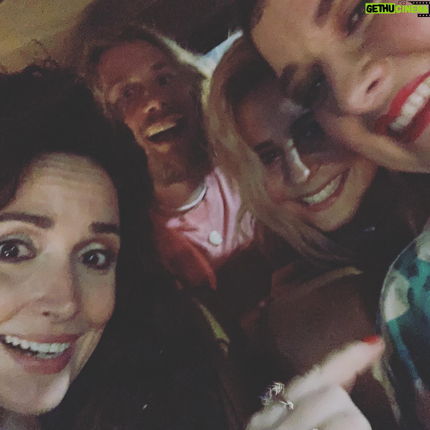 Rose Byrne - 16.3K Likes - 💚ep💚9💚miss💚these💚 faces💚
@appletv