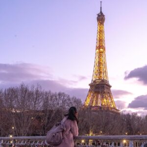 Rose Yu Instagram - J’ai toujours adoré Taïwan depuis que je suis enfant. Mais j’ai eu l’occasion d’aller à Paris durant mes études, un endroit différent en idéologie et en mentalité de Taiwan. Et au final, j’ai considéré Paris comme ma deuxième maison.
Il m’est triste de voir l’avidité des pays de l'UE, au lieu de mettre en place une aide mutuelle dans cette épisode de crise face au Coronavirus.

I have always loved Taiwan since I was a child. But I have had the opportunity to go to Paris during my studies, a place where ideology and mentality are different from Taiwan. And by the end, I have come to consider Paris as my second home.
I am sad to see the eagerness of EU countries, instead of helping each other in a moment of crisis against Coronavirus.

We should at least pray for Europe.
#parisjetaime
