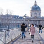 Rose Yu Instagram - J’ai toujours adoré Taïwan depuis que je suis enfant. Mais j’ai eu l’occasion d’aller à Paris durant mes études, un endroit différent en idéologie et en mentalité de Taiwan. Et au final, j’ai considéré Paris comme ma deuxième maison. Il m’est triste de voir l’avidité des pays de l'UE, au lieu de mettre en place une aide mutuelle dans cette épisode de crise face au Coronavirus. I have always loved Taiwan since I was a child. But I have had the opportunity to go to Paris during my studies, a place where ideology and mentality are different from Taiwan. And by the end, I have come to consider Paris as my second home. I am sad to see the eagerness of EU countries, instead of helping each other in a moment of crisis against Coronavirus. We should at least pray for Europe. #parisjetaime
