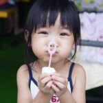 Rose Yu Instagram - 3歲的今天，我和朋友一起帶小孩子們去玩水 💦