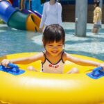 Rose Yu Instagram - 3歲的今天，我和朋友一起帶小孩子們去玩水 💦