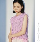 Rose Yu Instagram - . 這次嘗試的服裝~ 其實在試穿前我猶豫了一下 很怕自己駕馭不了 沒想到一穿上，再換個髮型 突然感覺有道光灑在身上 看到了不一樣的自己！ 我好喜歡❤️ Fashion /MSGM @msgm @bluebelltw Talent 于卉喬 @ciaociaorose Photographer/ Robert @robert0522___ Photographer assistant/Cassyyen Lin @cassyyen.lin Makeup artist/Yu Wei @yuweimakeup0130 Hair artist/ Yen Chang @hsinnnyennn Stylist/ Yvette Chen @yvette_fungi @_casa_blanc Film Studio / Hares Creation @hares.creation Reels Director / BOBO @bobobo_97 Video Director / Athena @qq.ism Video Gaffer / Tim @timzhan1226 Graphic Design / Queenie @qni124