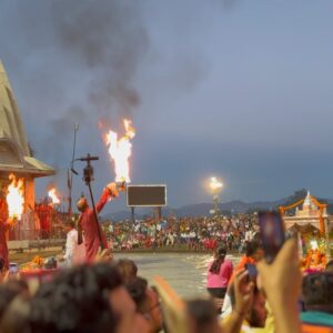 Roshni Sahota Instagram - Haridwar (Har ka Dwar)

#haridwar #moksh #shoot #black #girl #photography #ganga #photo #gangaaarti #river #ghat