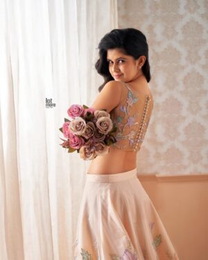 Roshni Singh Instagram - “Every image is a symphony of beautiful Roshni”
.
Inframe @_roshnisingh 
Photography @subhashmaheswar 
MUA @soumyashyam_makeupartist 
Garment @briella.in 
Production @lotmore.in 
.
.
.
Special Thanks team @niramstudioskerala 
.
.
.
#lotmore #beautifuldress #bridedress #bridalmakeup #fashionmodel #faceoftheday #beauty #editorialphotography #fashion
