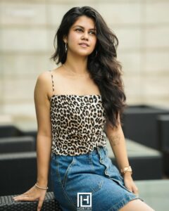 Actress Roshni Singh HD Instagram Photos and Wallpapers March 2024