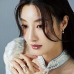 Rosina Lin Instagram - 立春❤️ 感謝封面專訪 @feminine_msia jewelry：#Flouishan hair： @seikosinhair @hairculturehk make up ： @yeinchan_makeup