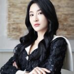 Rosina Lin Instagram – 亦正亦邪，心狠手辣，我是#卓慧雲 ！ 💋Vivian
#黑色月光