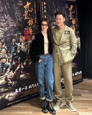 Rosina Lin Instagram - Brothers & Sisters🫶🏻🫶🏻🫶🏻一齊比心撐場🥂
#九龍城寨之圍城 好好睇👍👍👍一定唔止睇一次！動作場面震撼，音樂好聽，故事感人，好有人情味～以後同阿哥出去好有安全感，因為我睇到佢真係好打得😝！ @lam_fung_official
