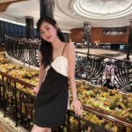 Rosita Kwok Instagram – rainyyy day🌧️🌧️🌧️
Wardrobe @myaleshia
Rings @apmmonaco @apmgirls