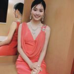 Rosita Kwok Instagram – Thank you for having me 🎀🎀🎀

@hktdclifestyle @hkcec 
Gown @dorianho @dorianho_official 
Hair & makeup @lamhiuting @hiutingmakeup 
Jewellery  WINGHANG