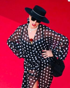 Rossy de Palma Instagram - JeT❤️@festivaldecannes 🎬 🌴
#cannes2024  #lavieenrossy #rossydepalma #rossydepalmapics  #juanamartin #louboutin