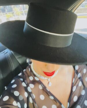 Rossy de Palma Instagram - JeT❤️@festivaldecannes 🎬 🌴
#cannes2024  #lavieenrossy #rossydepalma #rossydepalmapics  #juanamartin #louboutin