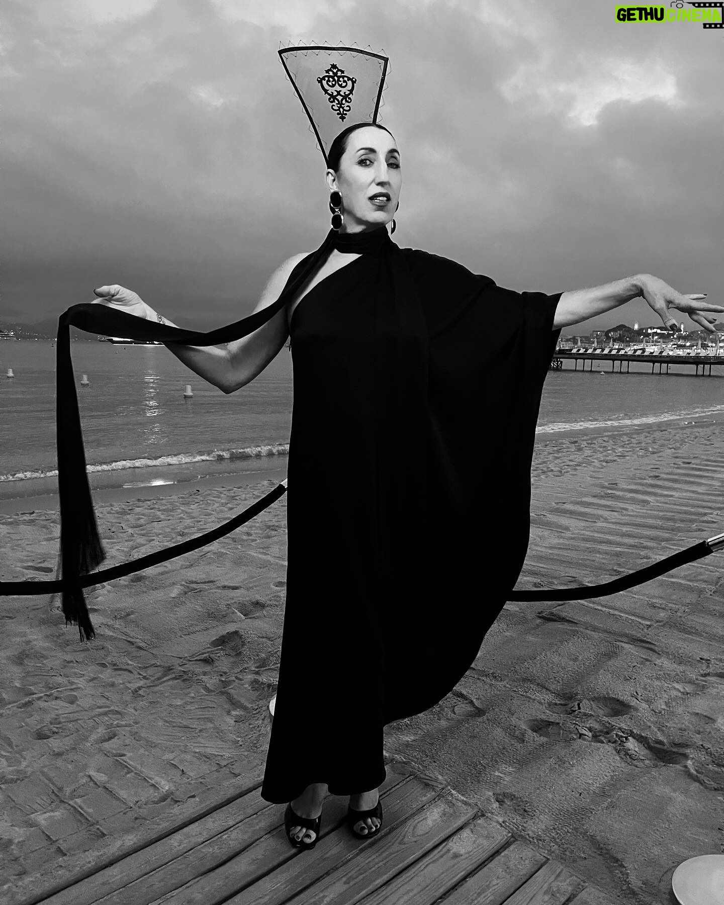 Rossy de Palma Instagram - CinemaSisterHood ❤️🔥🎬🖤@festivaldecannes #cannes2024
