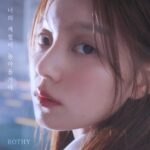 Rothy Instagram – _
언젠간 훗날 찾아올 우리의 계절을 함께 기다려보아요 :)

함께 해주신 모든 분들께 감사드립니다💙

Composed by 신승훈
Lyrics by 심현보
Arranged by 황성제
Piano & programing by 황성제
Recorded by 허은숙 @Dorothy Studio
Digital Editing & Photo by 강버터(Kang Butter)
Mixed by 구종필 @KLANG STUDIO
Mastered by 권남우 @821 Sound Mastering

#너의계절이돌아올거야