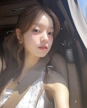 Rothy Instagram - ☁