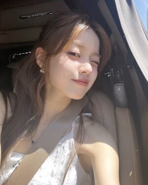 Rothy Instagram - ☁