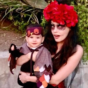 Actress Roxane Mesquida HD Instagram Photos and Wallpapers November 2018