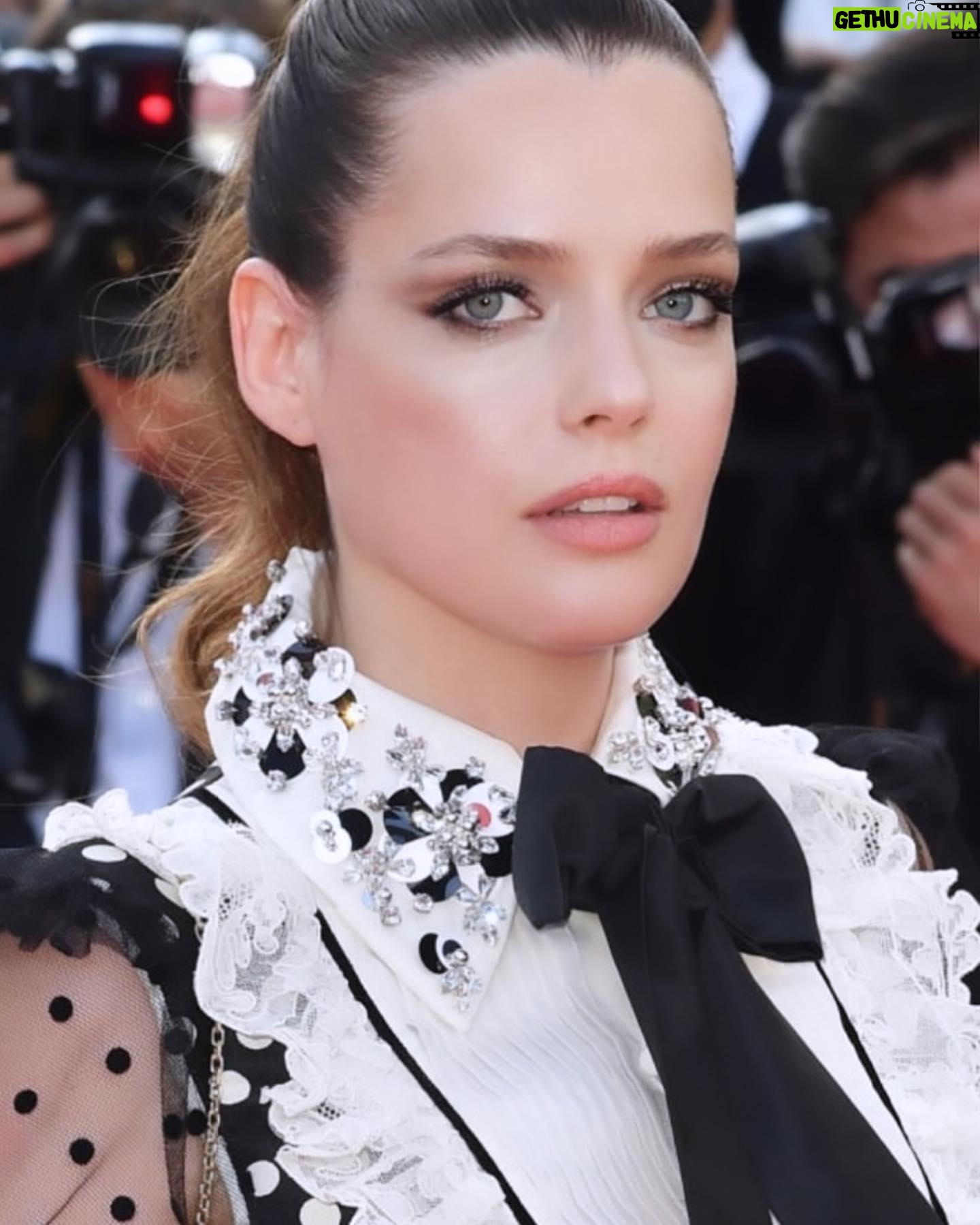 Roxane Mesquida - 2.4K Likes - One of my favorite looks at the @festivaldecannes #dress @eliesaabworld @helenechartrain #stylist @ilya.vanzato #makeup @ludoviccadeo for @valentino.beauty #hair ben for @lorealparis thank you ❤️ @edouardsiney @tedcerou @queer_palm @financemadureira