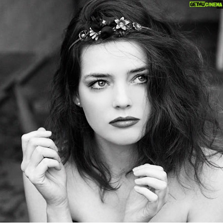 Roxane Mesquida - 1.9K Likes - #portait of the day by @francoisnoah #blackandwhite 👸. #princess #tgif #moody