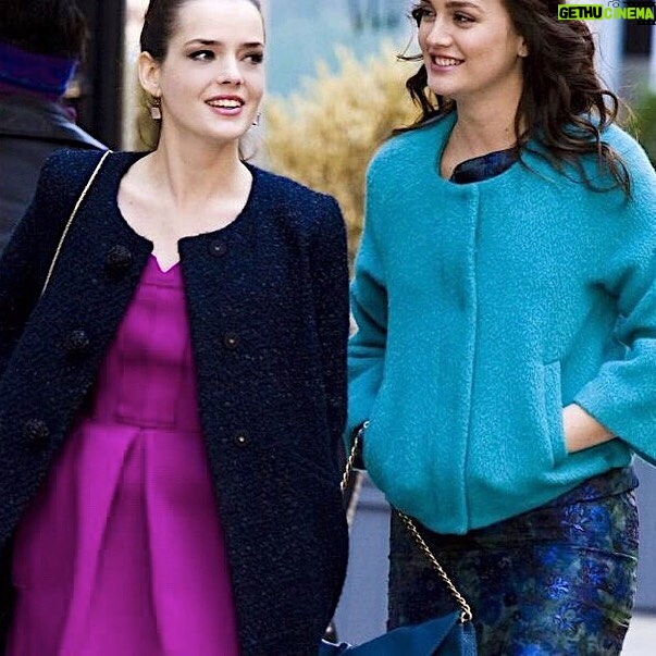 Roxane Mesquida - 1.8K Likes - #omfg Happy 10th anniversary #gossipgirl It was such an amazing adventure ☺️ xoxo #gg #leightonmeester