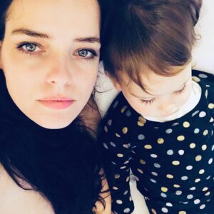 Roxane Mesquida Instagram - Mommy and baby Lilya chilling in Paris 💕 thank you @lerochhotel for this amazing and relaxing moment. We felt at home 💋 #lerochhotel 😘 @marinearto @imgmodels