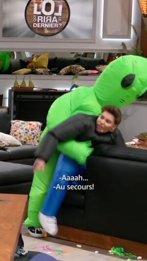 Roxane Bruneau Instagram - Moi et mon humour fin et raffiné à LOL qui rira le dernier @alloprimevideo
