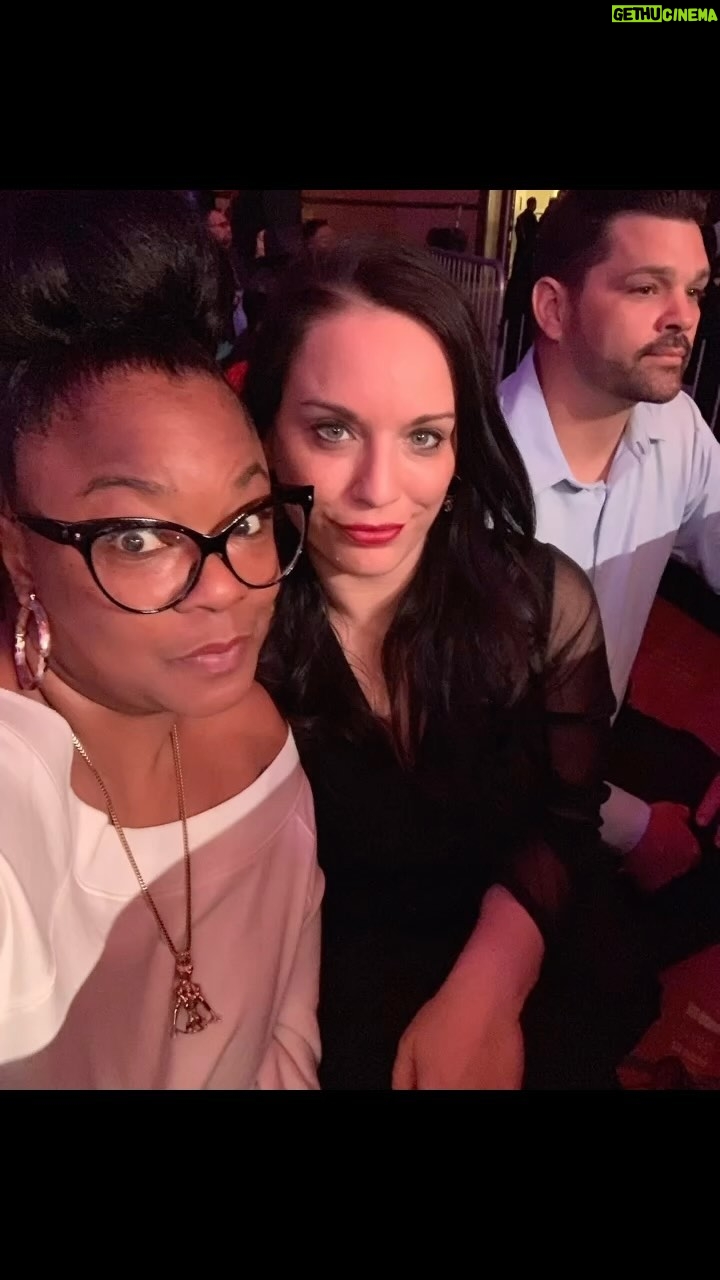 Roxanne Shanté Instagram - I need to go see @the_real_roxanne1 and watch some boxing 🥊